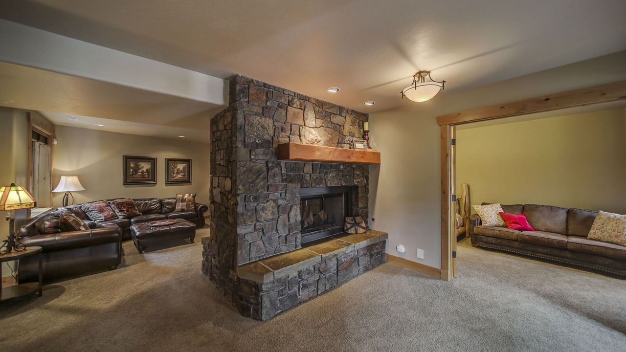 Photo of Livingroom in Tamarack