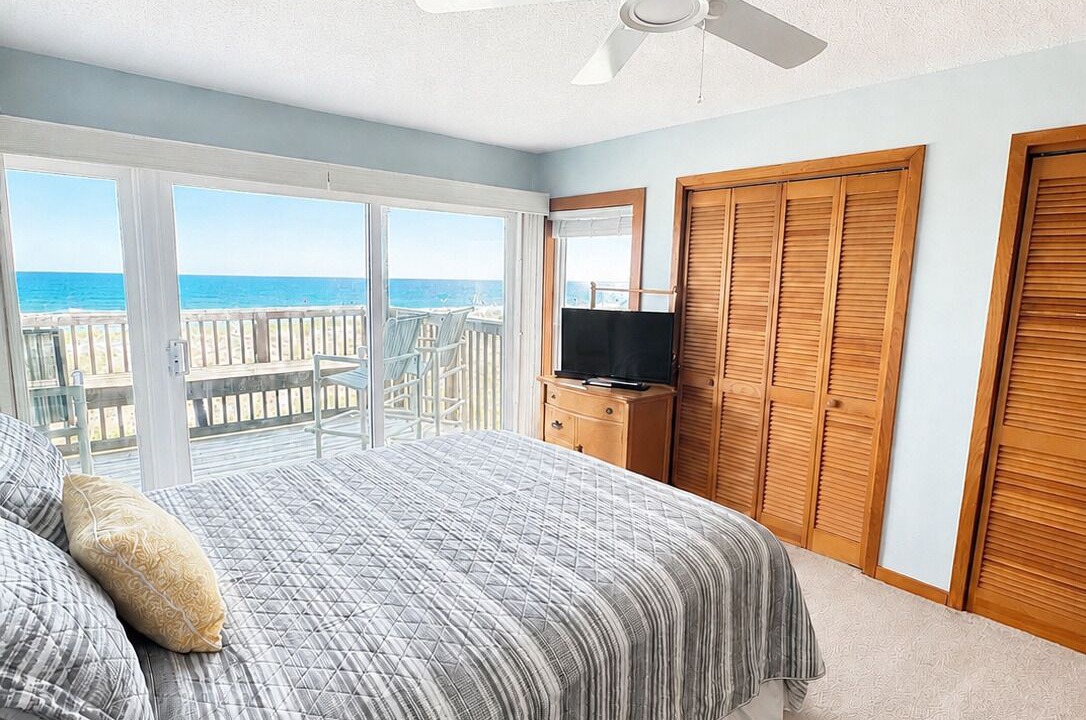 Photo of Bathroom in Topsail Beach