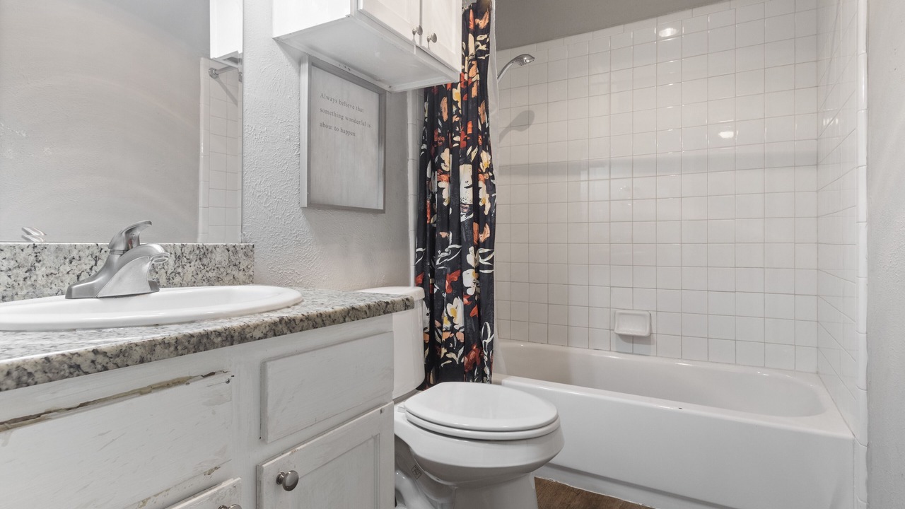 Photo of Bathroom in Central Arlington