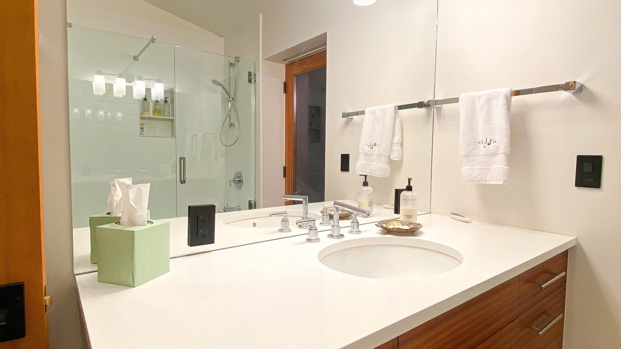 Photo of Bathroom in Alpine