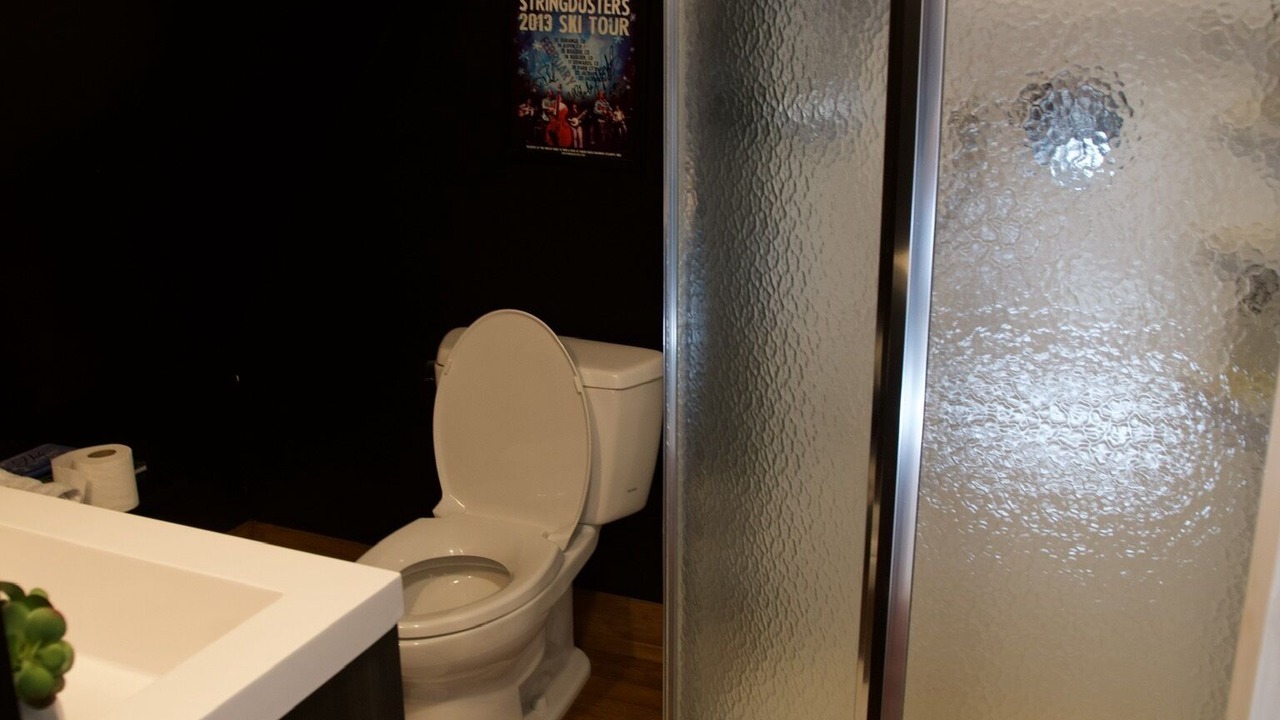 Photo of Bathroom in Alpine