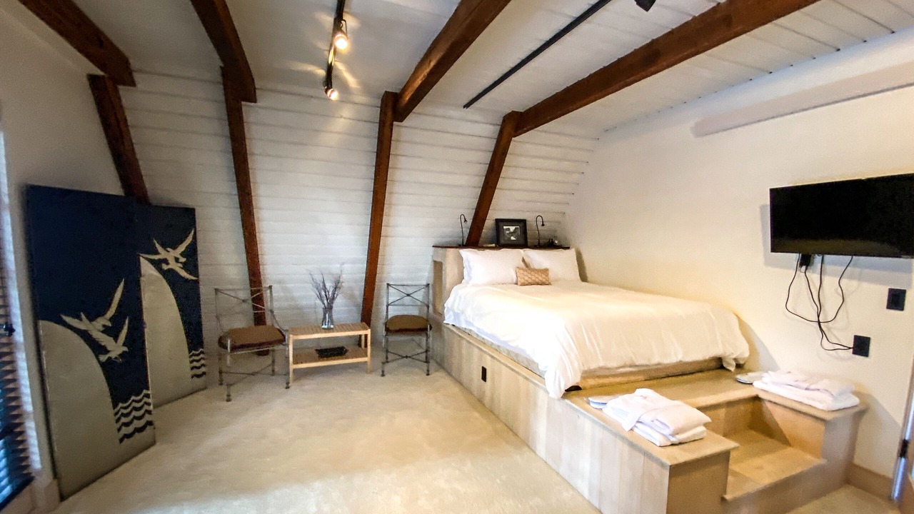 Photo of Bedroom in Alpine