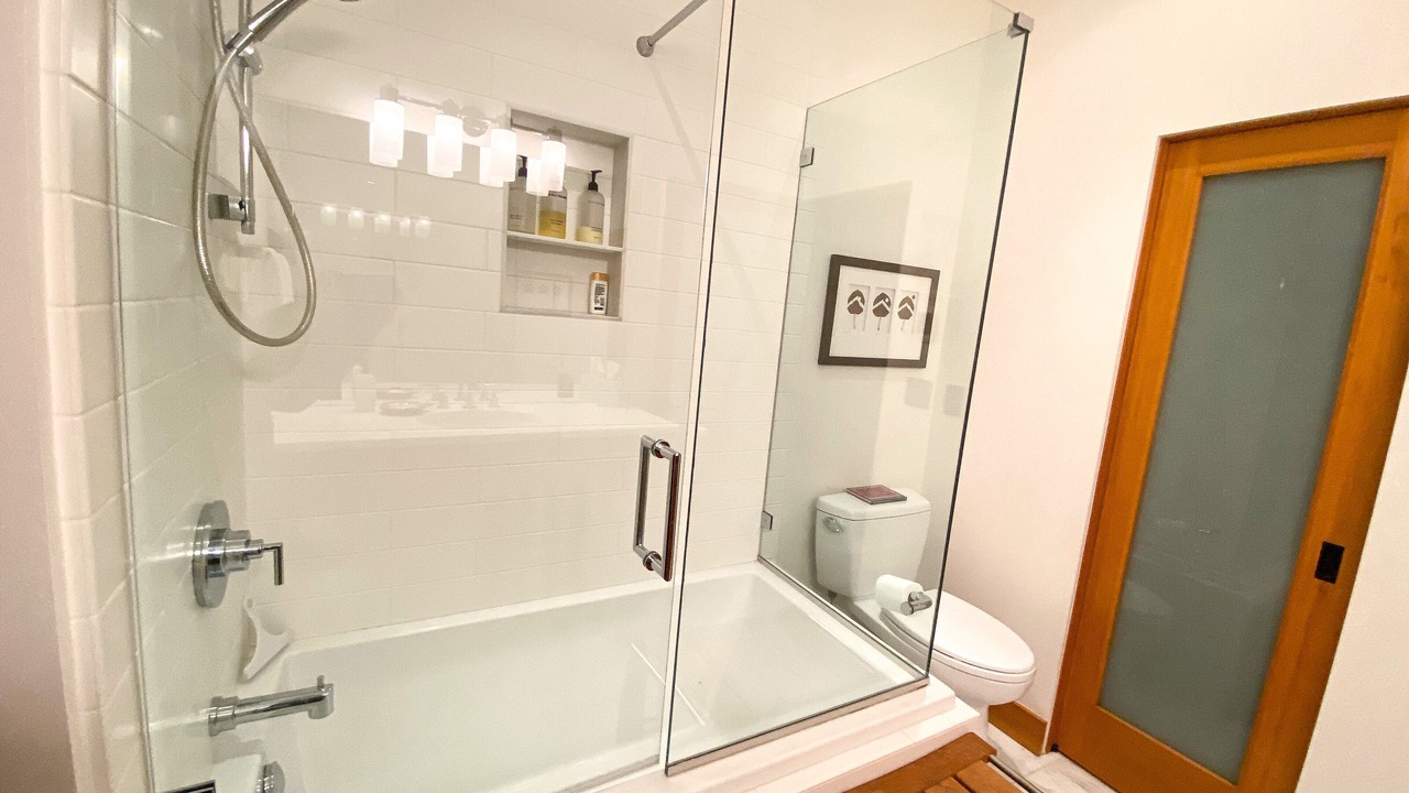 Photo of Bathroom in Alpine