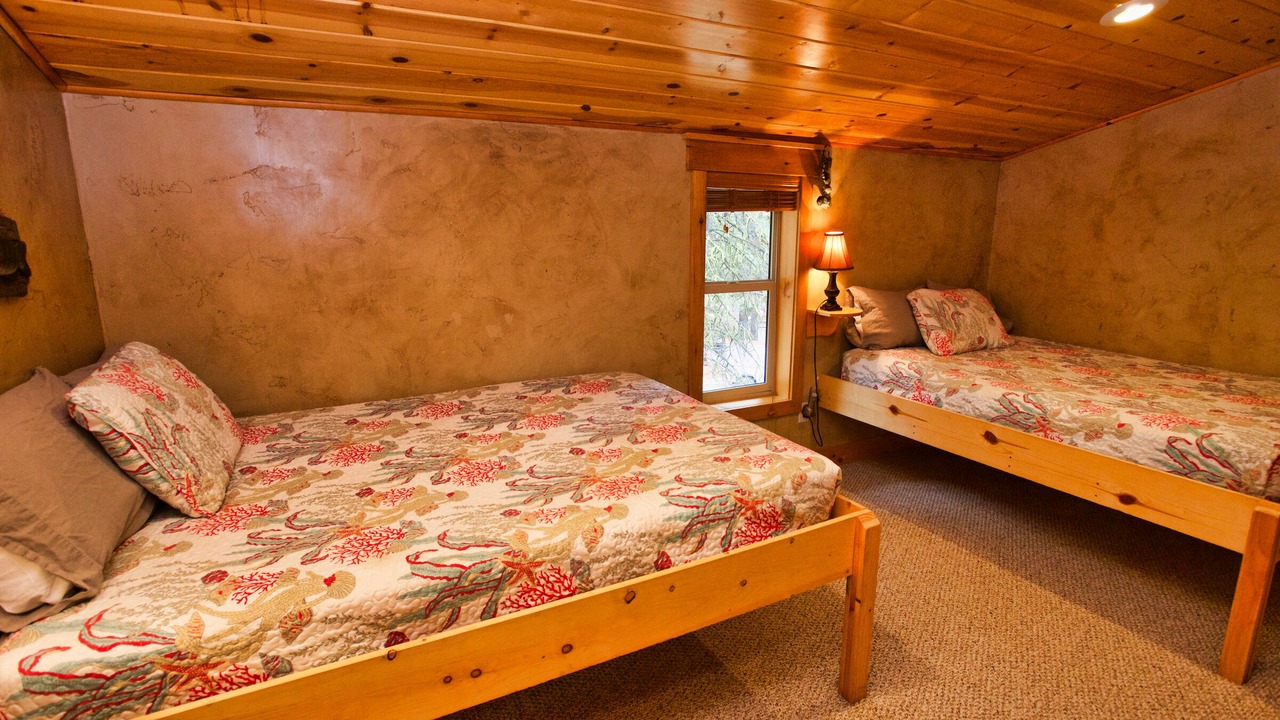 Photo of Bedroom in Cascade