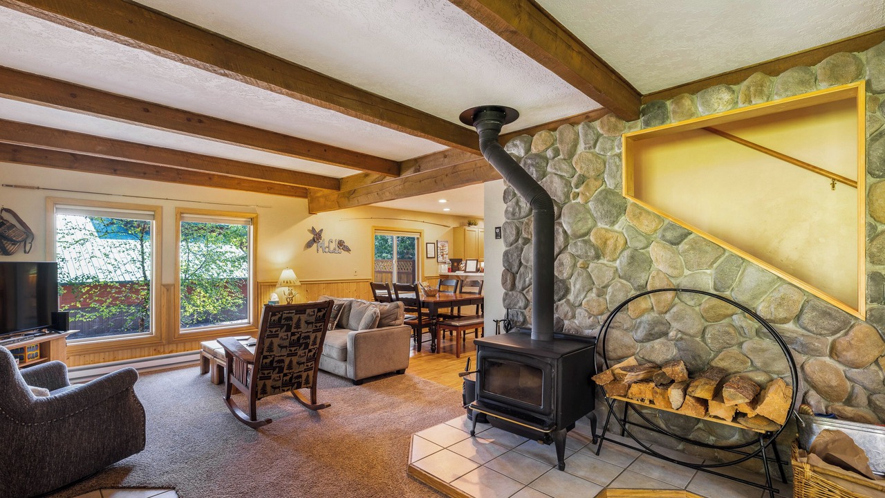 Photo of Livingroom in McCall