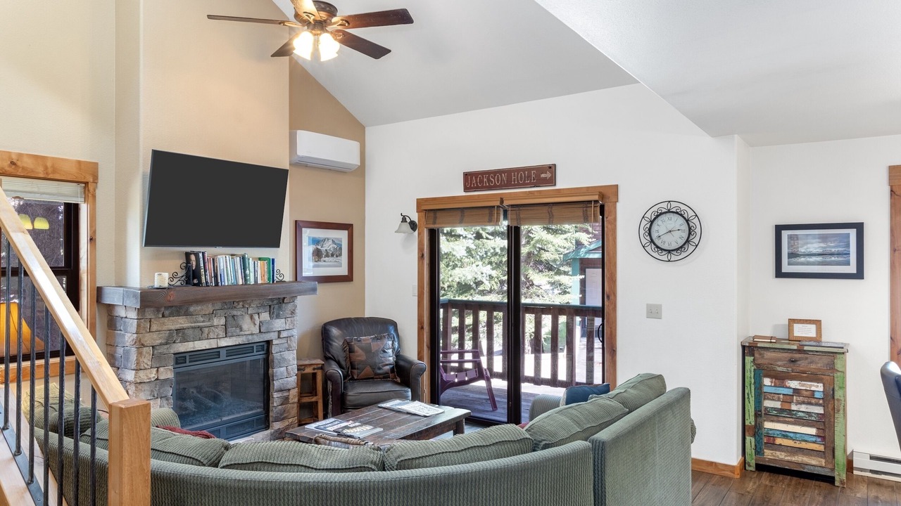 Photo of Livingroom in Jackson