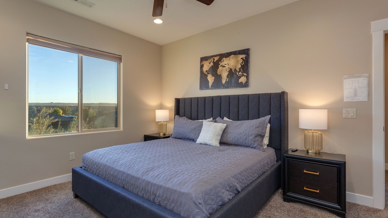 Photo of Bedroom in Hurricane