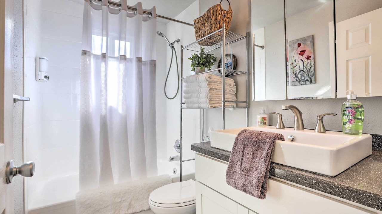 Photo of Bathroom in Loveland