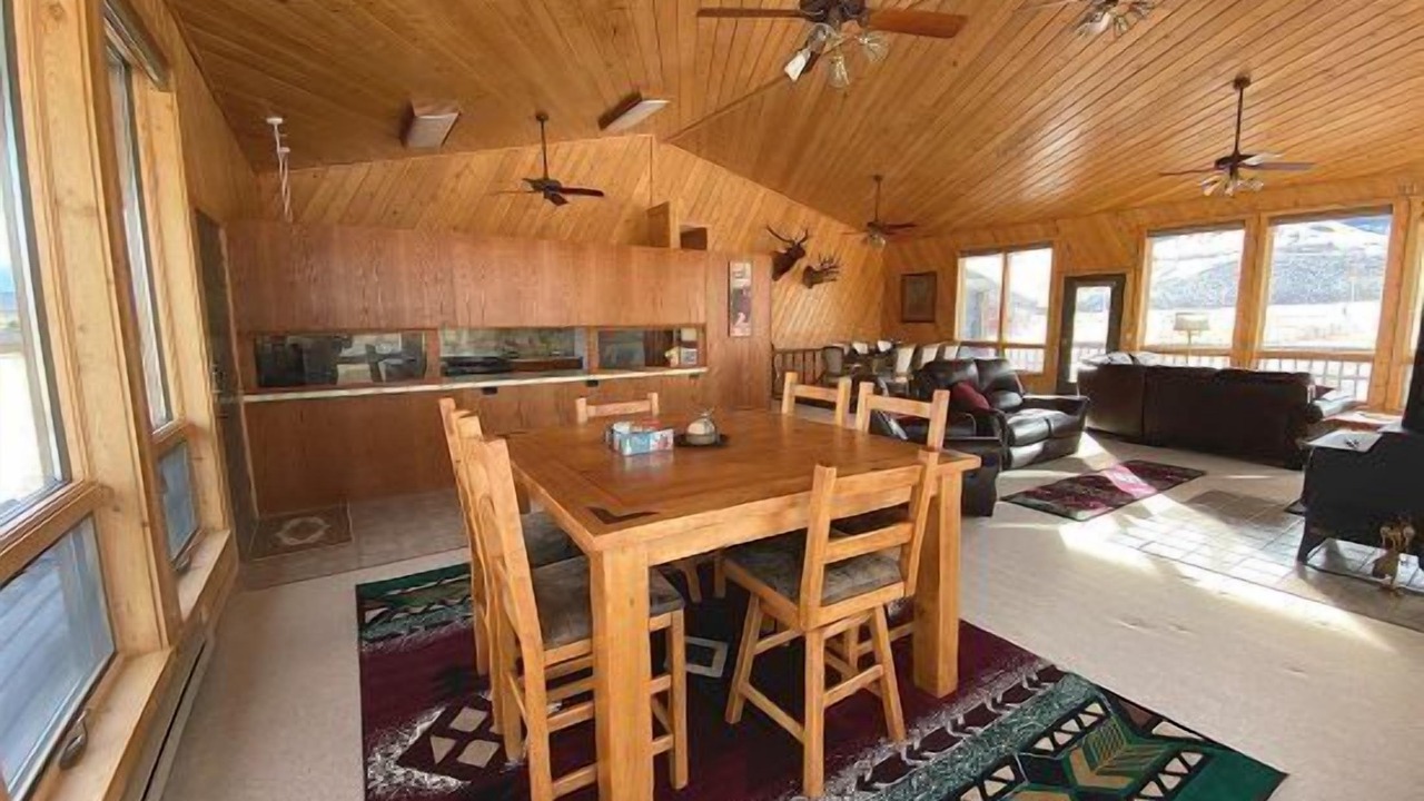 Photo of Others in Wapiti