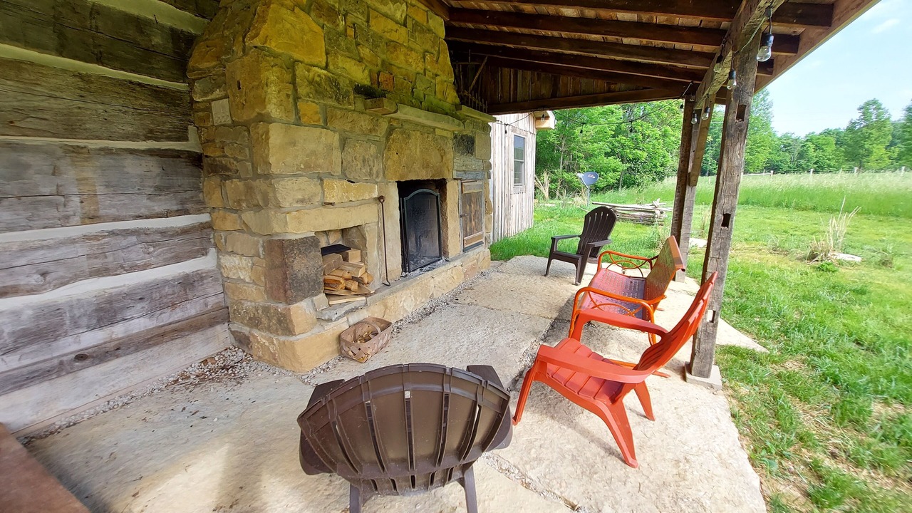 Photo of Livingroom in Lynx
