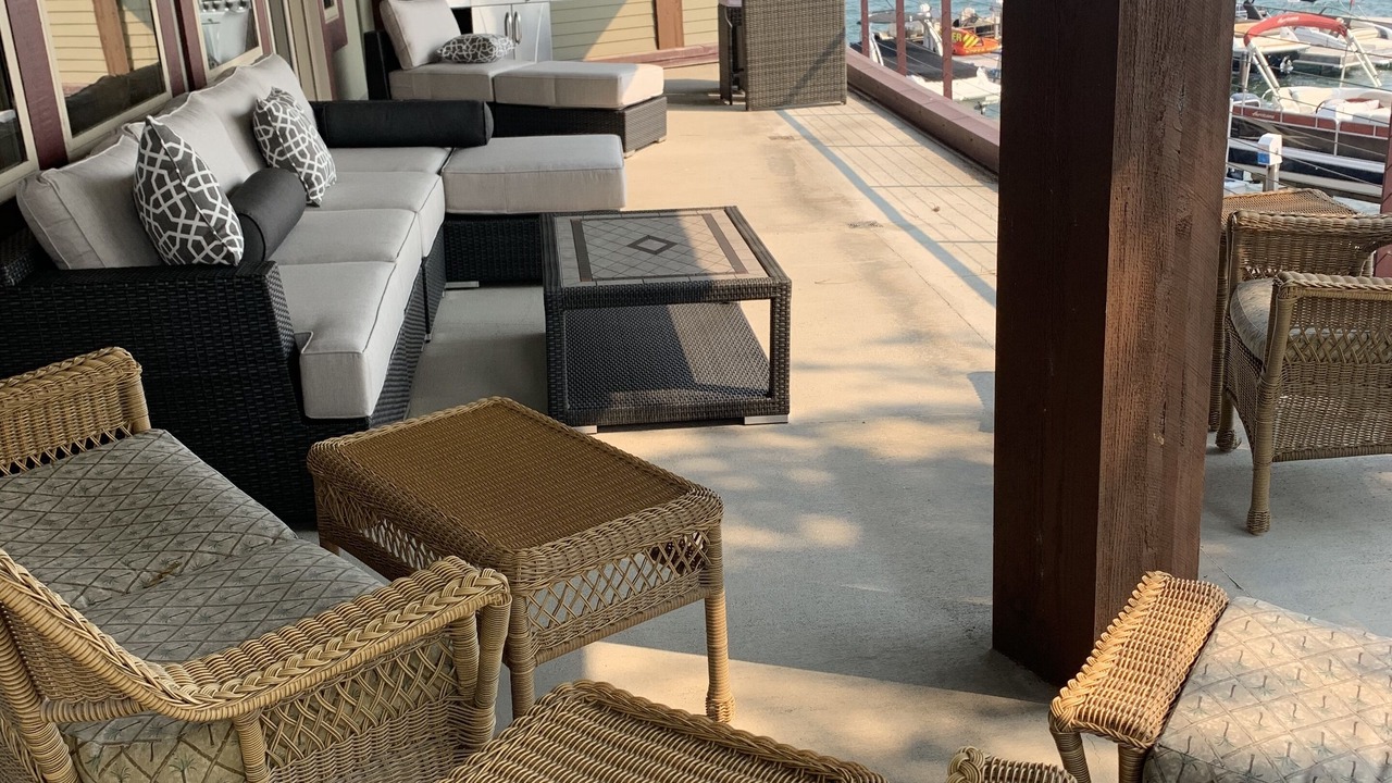 Photo of Patio Balcony in Lakeside
