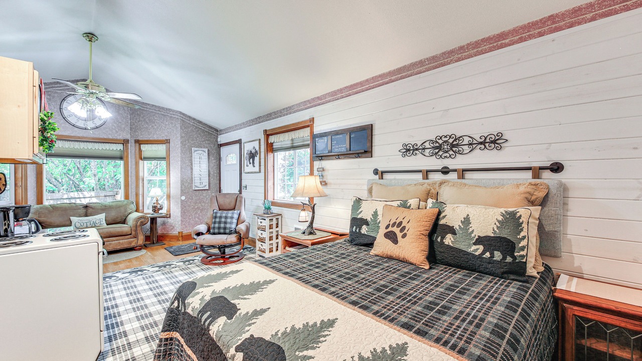 Photo of Bedroom in Libby
