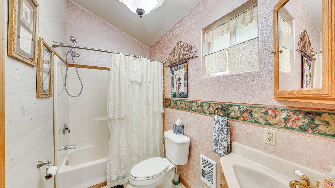 Photo of Bathroom in Libby