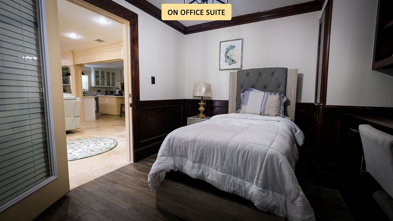 Photo of Bedroom in Memorial City