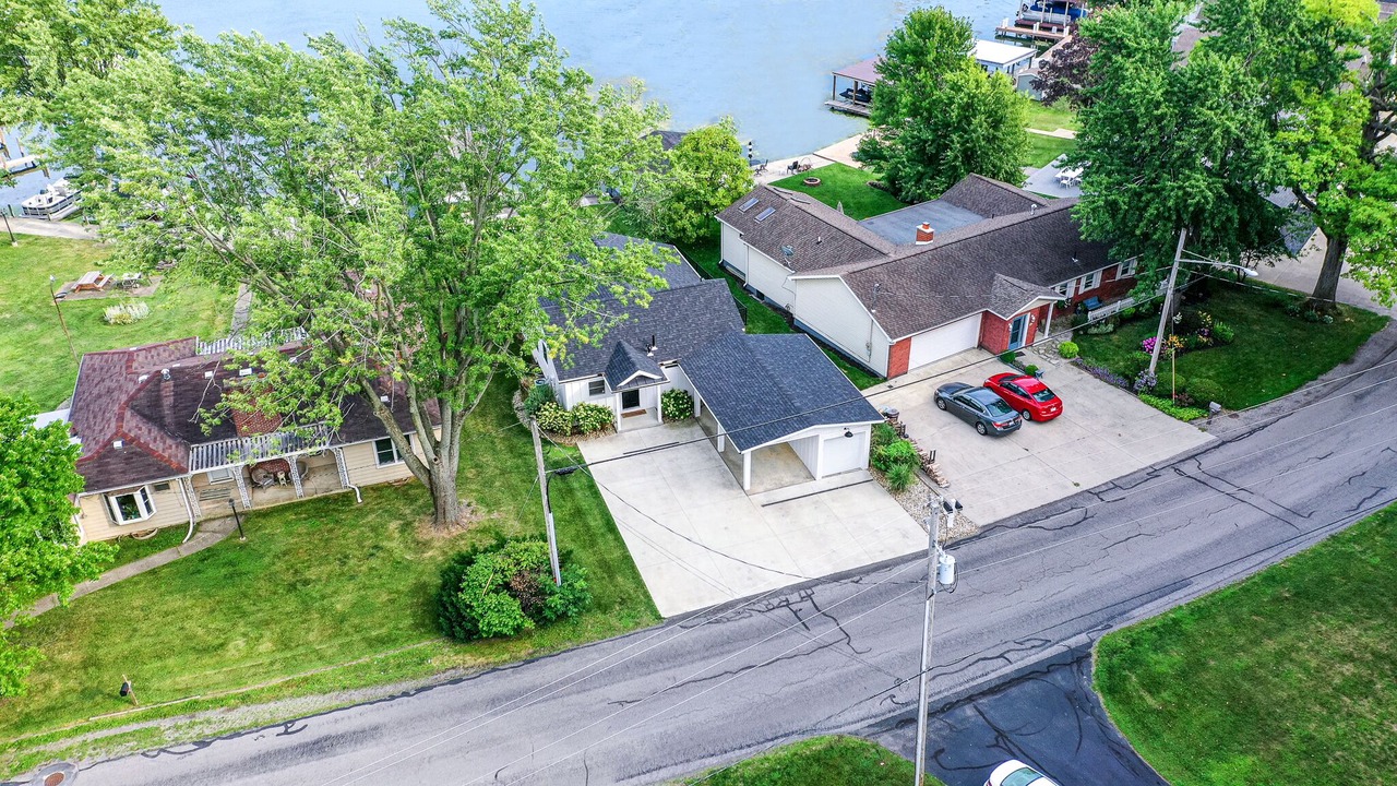 Photo of Others in Lakeview