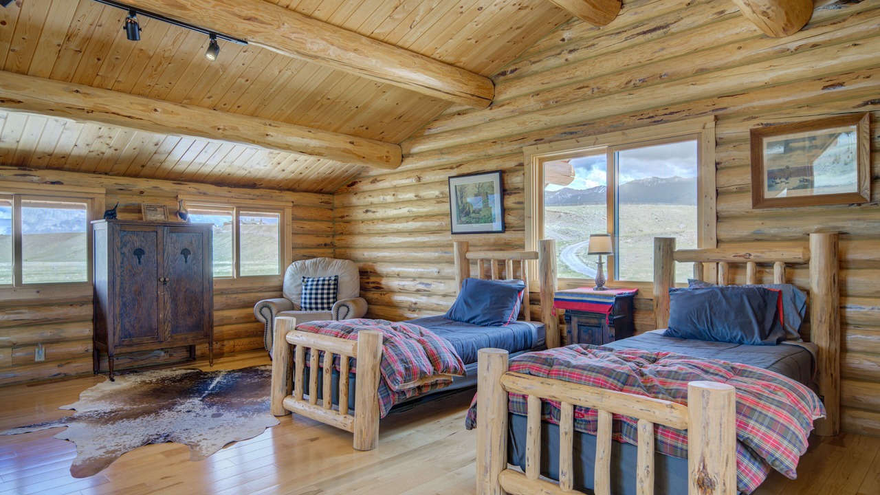 Photo of Bedroom in Cameron
