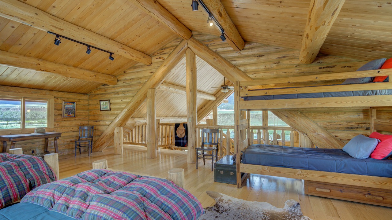 Photo of Bedroom in Cameron
