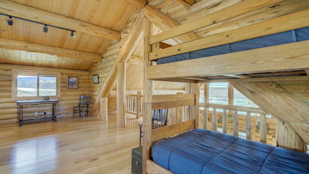 Photo of Bedroom in Cameron