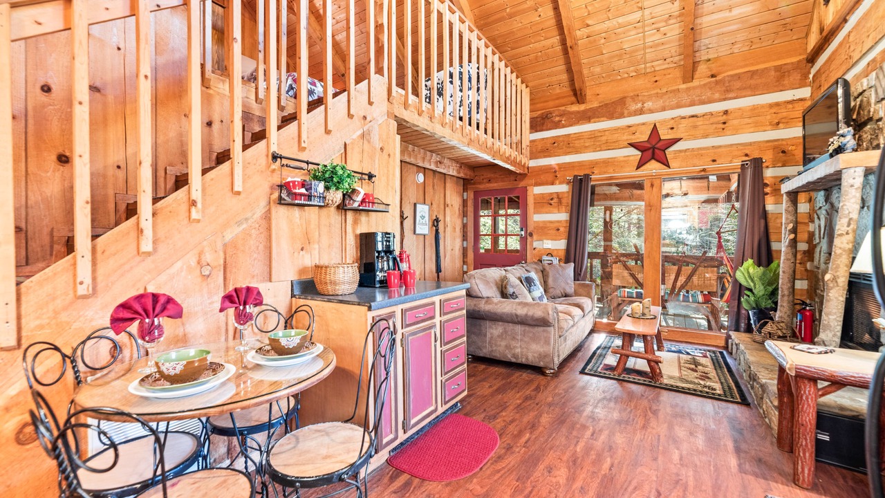 Photo of Livingroom in Smoky Mountains