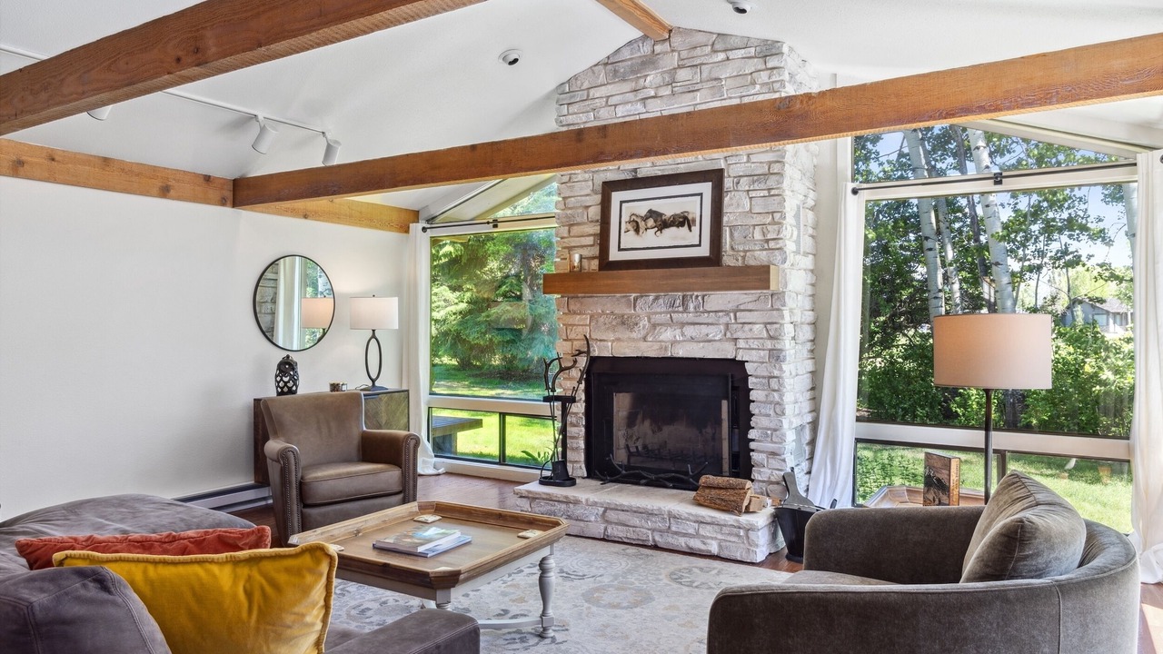Photo of Livingroom in Jackson Hole