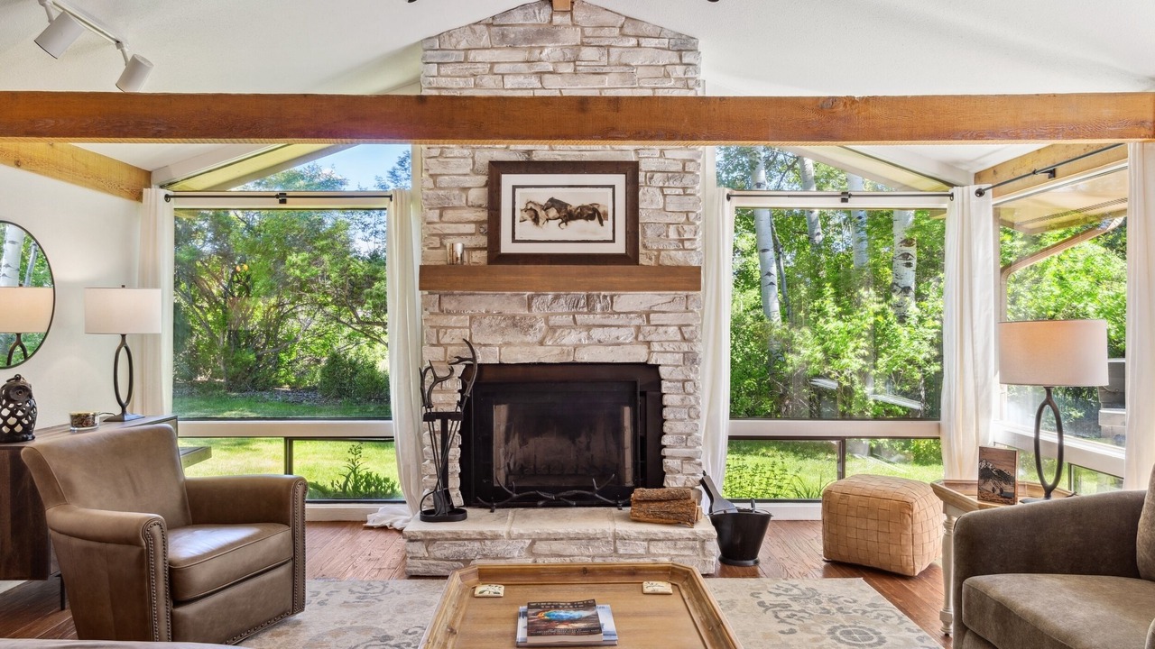Photo of Livingroom in Jackson Hole