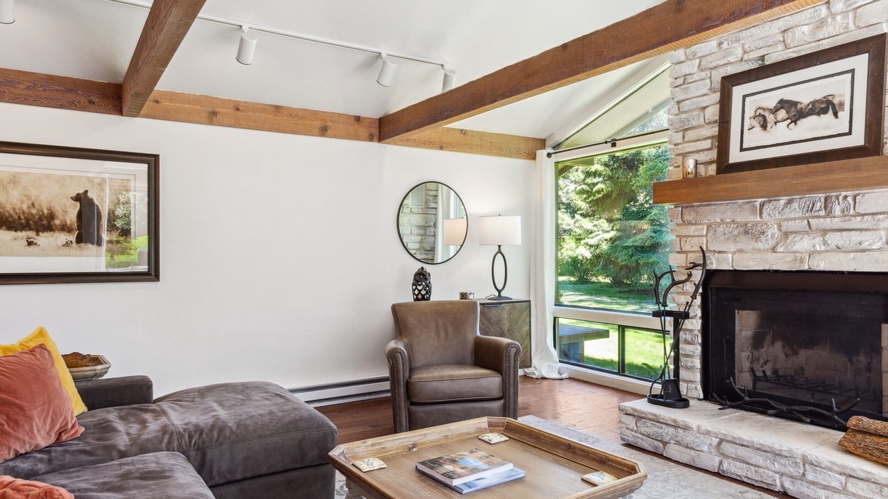 Photo of Livingroom in Jackson Hole