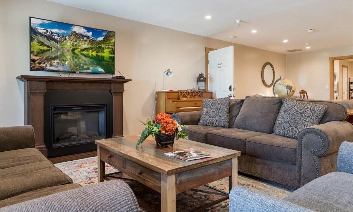 Photo of Bedroom in Leigh Creek Estates