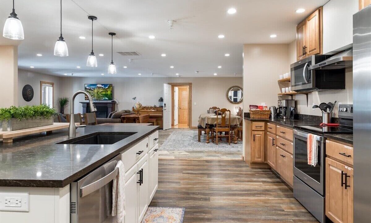 Photo of Kitchen in Leigh Creek Estates
