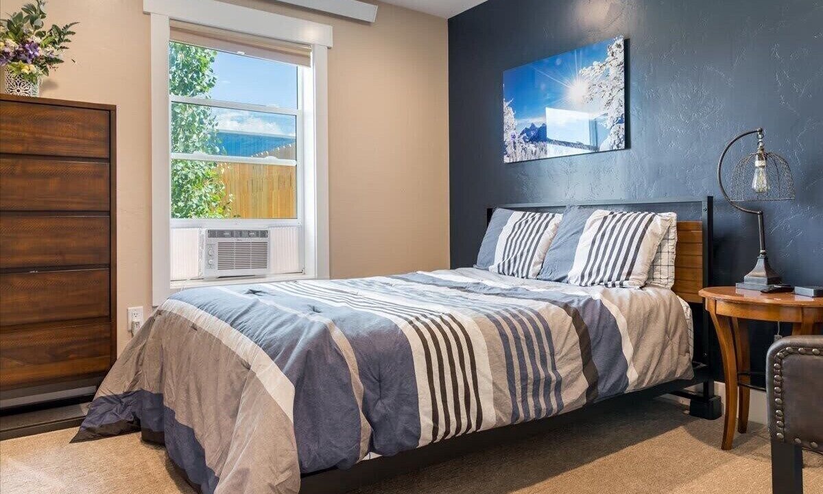 Photo of Bedroom in Leigh Creek Estates