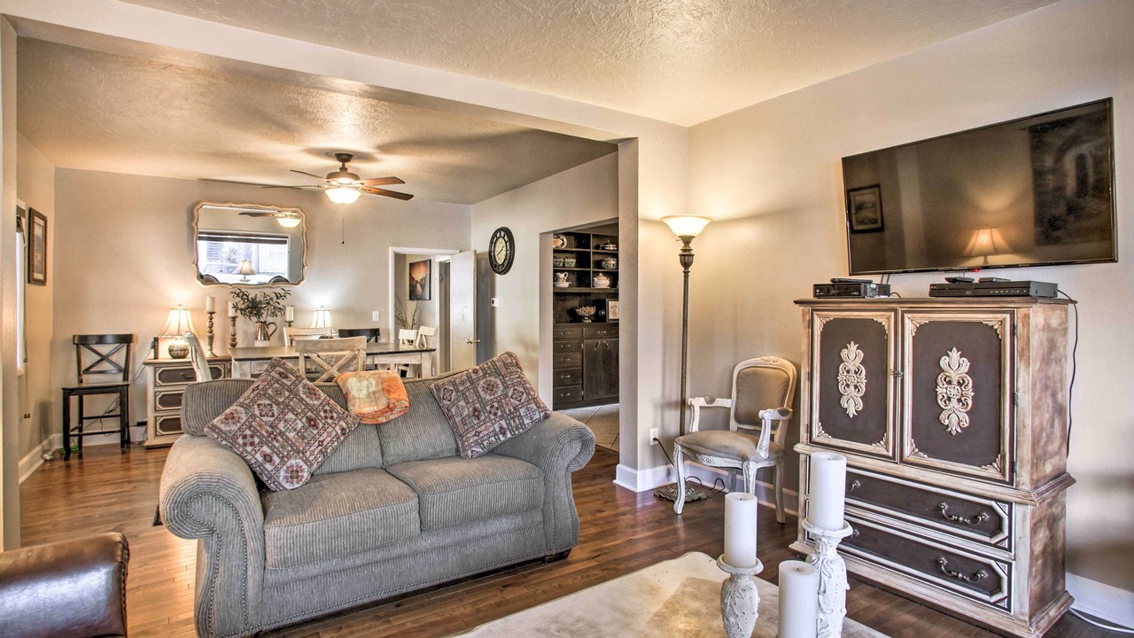 Photo of Bedroom in Garden District