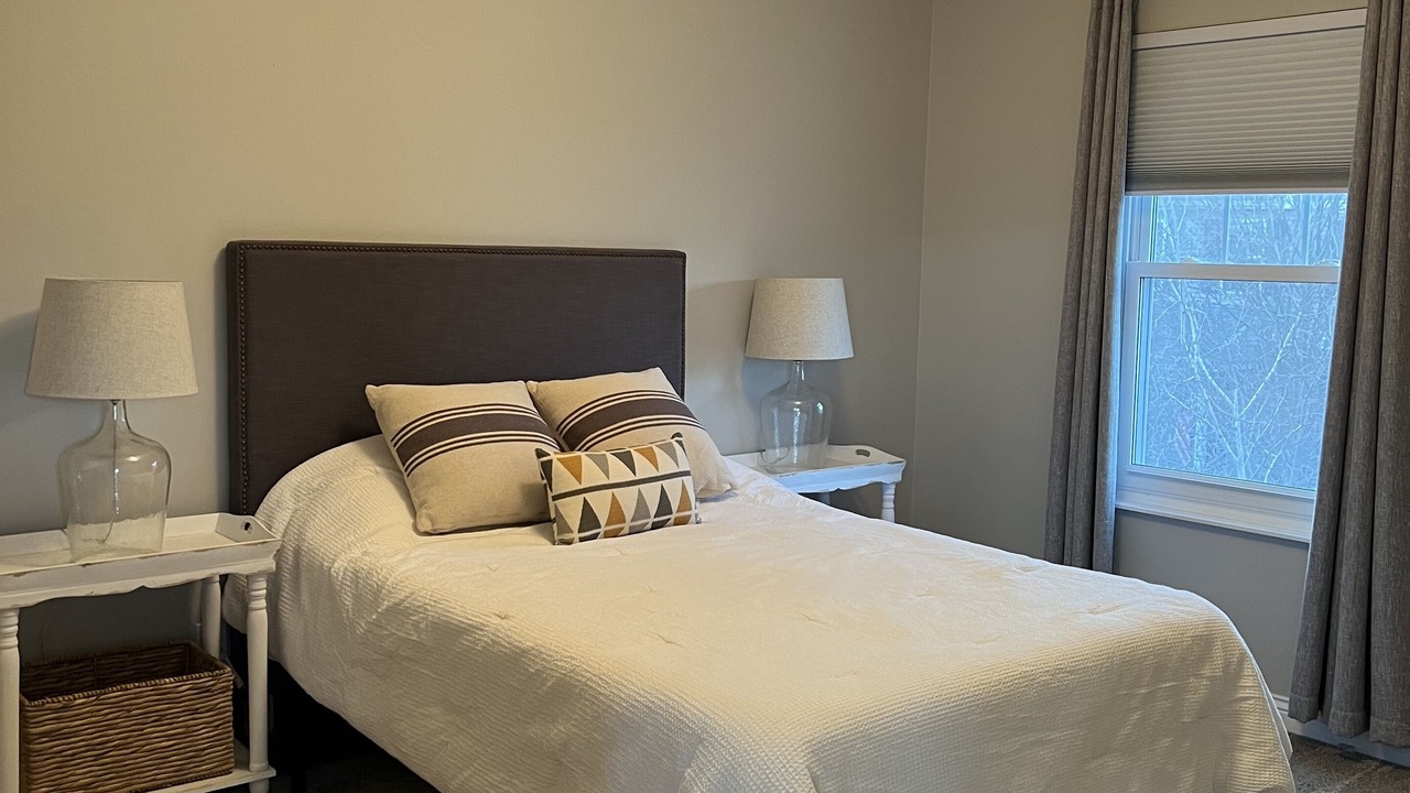 Photo of Bedroom in Grove City