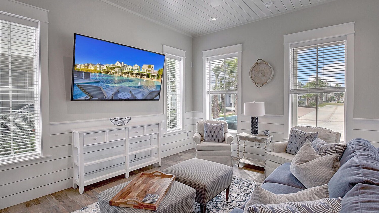 Photo of Bedroom in Cinnamon Shore
