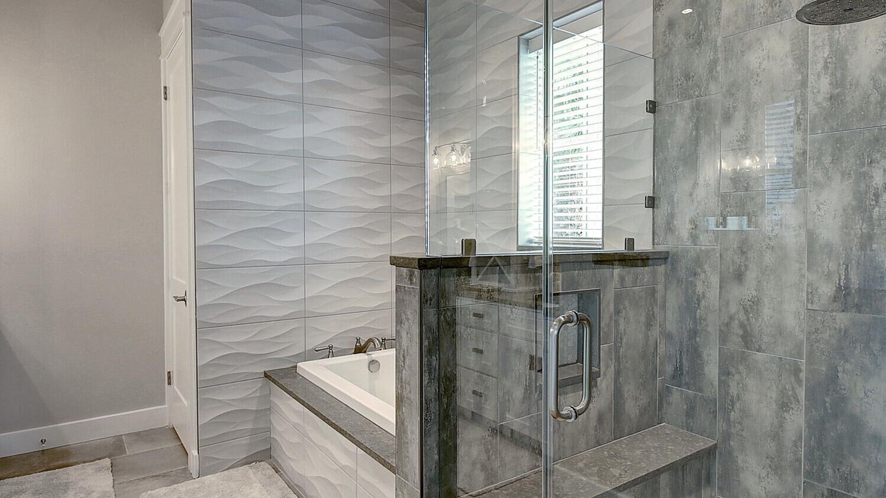 Photo of Bathroom in Cinnamon Shore