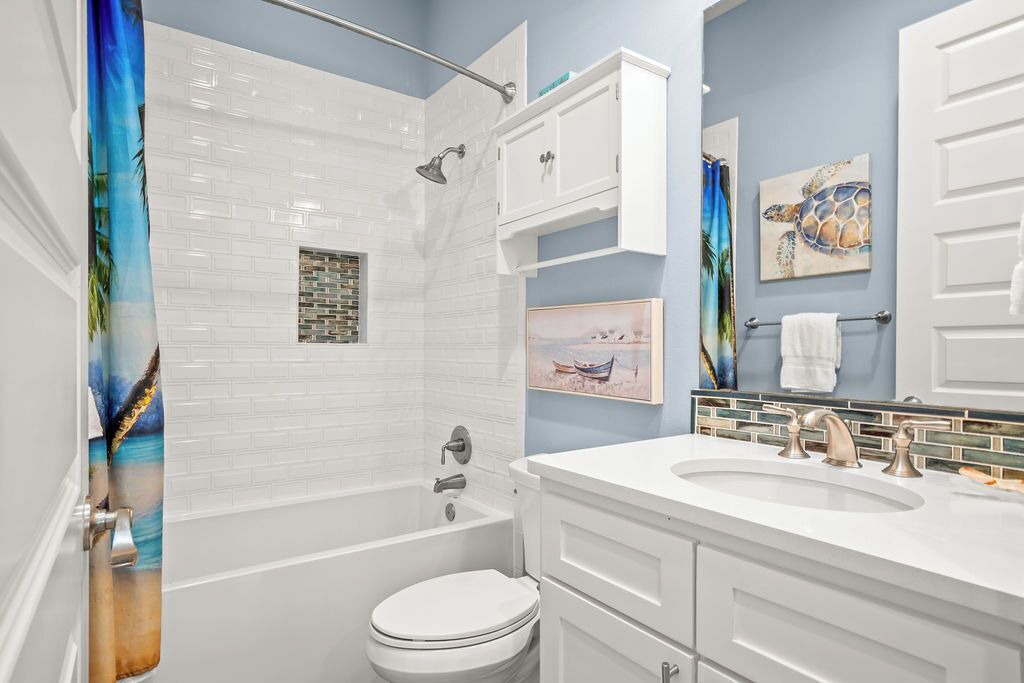 Photo of Bathroom in Cinnamon Shore