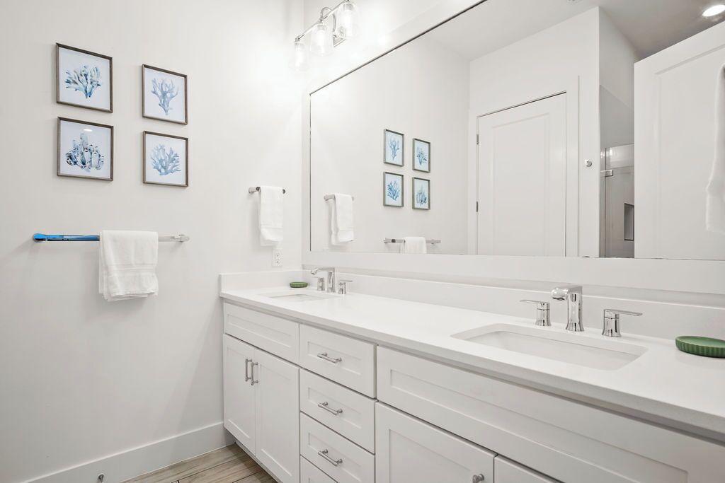 Photo of Bathroom in Cinnamon Shore