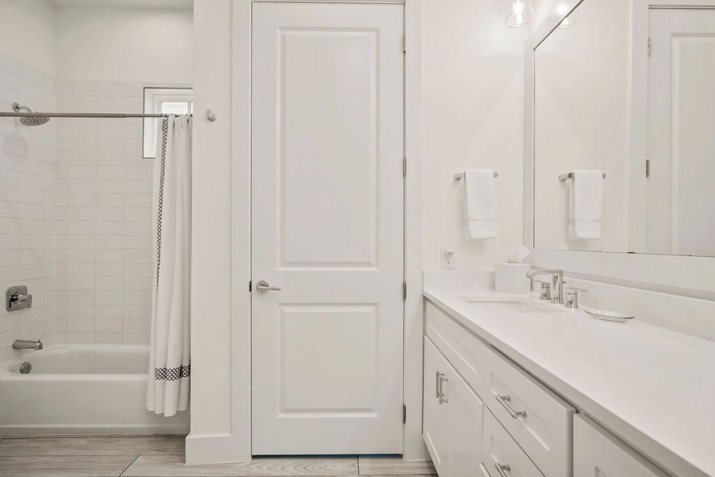 Photo of Bathroom in Cinnamon Shore