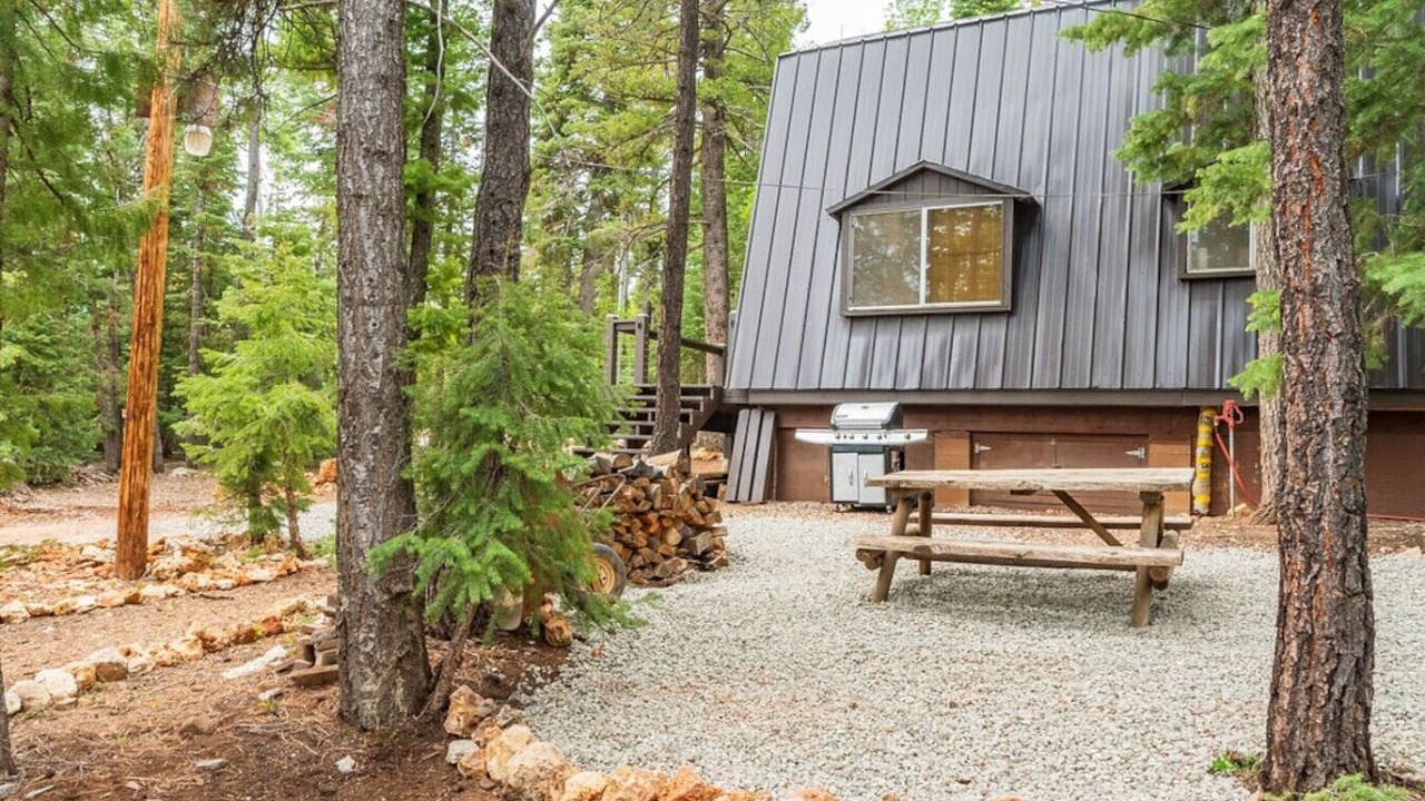 Photo of Outdoor in Meadow View Heights