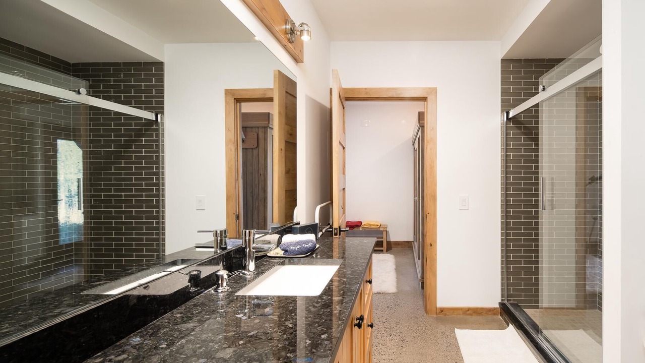 Photo of Bathroom in Spanish Peaks