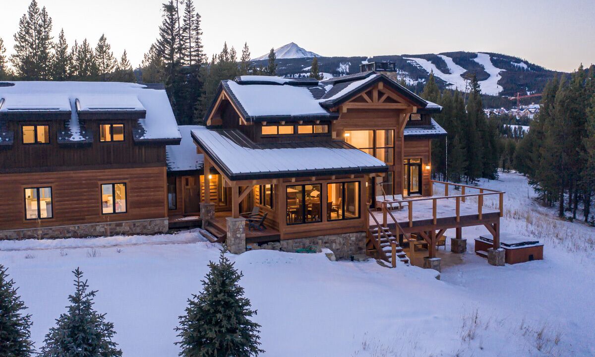 Photo of Outdoor in Spanish Peaks