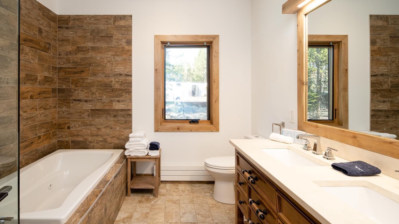 Photo of Bathroom in Spanish Peaks