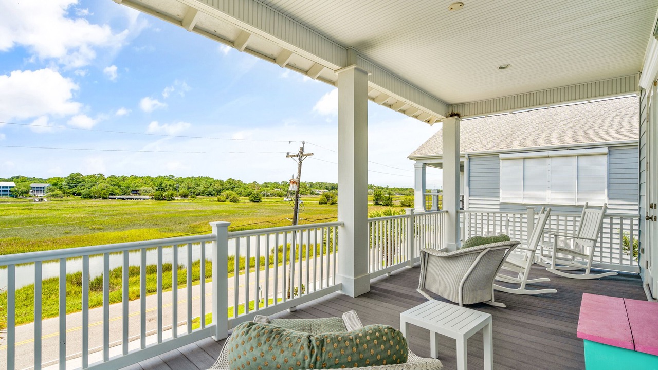 Photo of Patio Balcony in Litchfield by the Sea