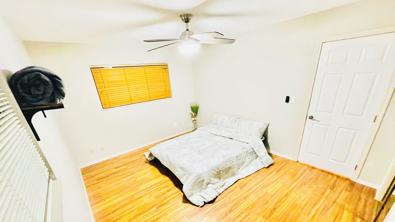 Photo of Bedroom in Quail Ridge