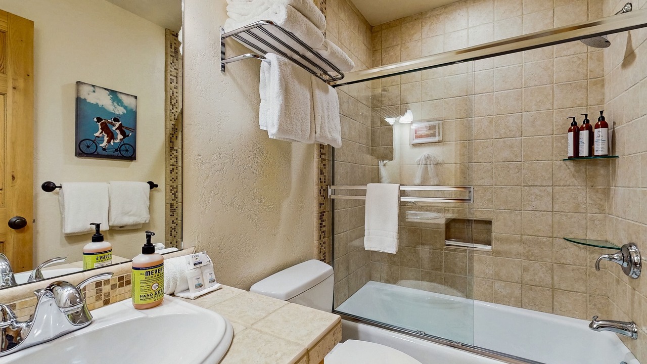 Photo of Bathroom in Elkhorn Village