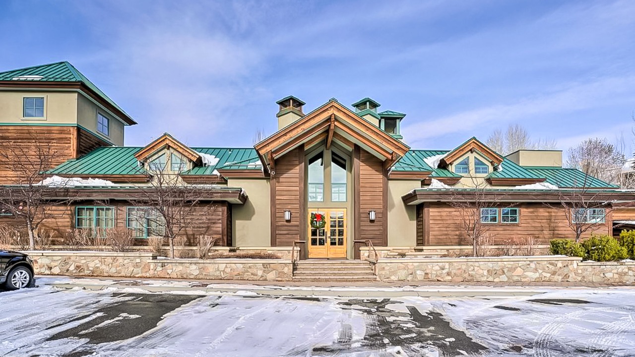 Photo of Outdoor in Elkhorn Village