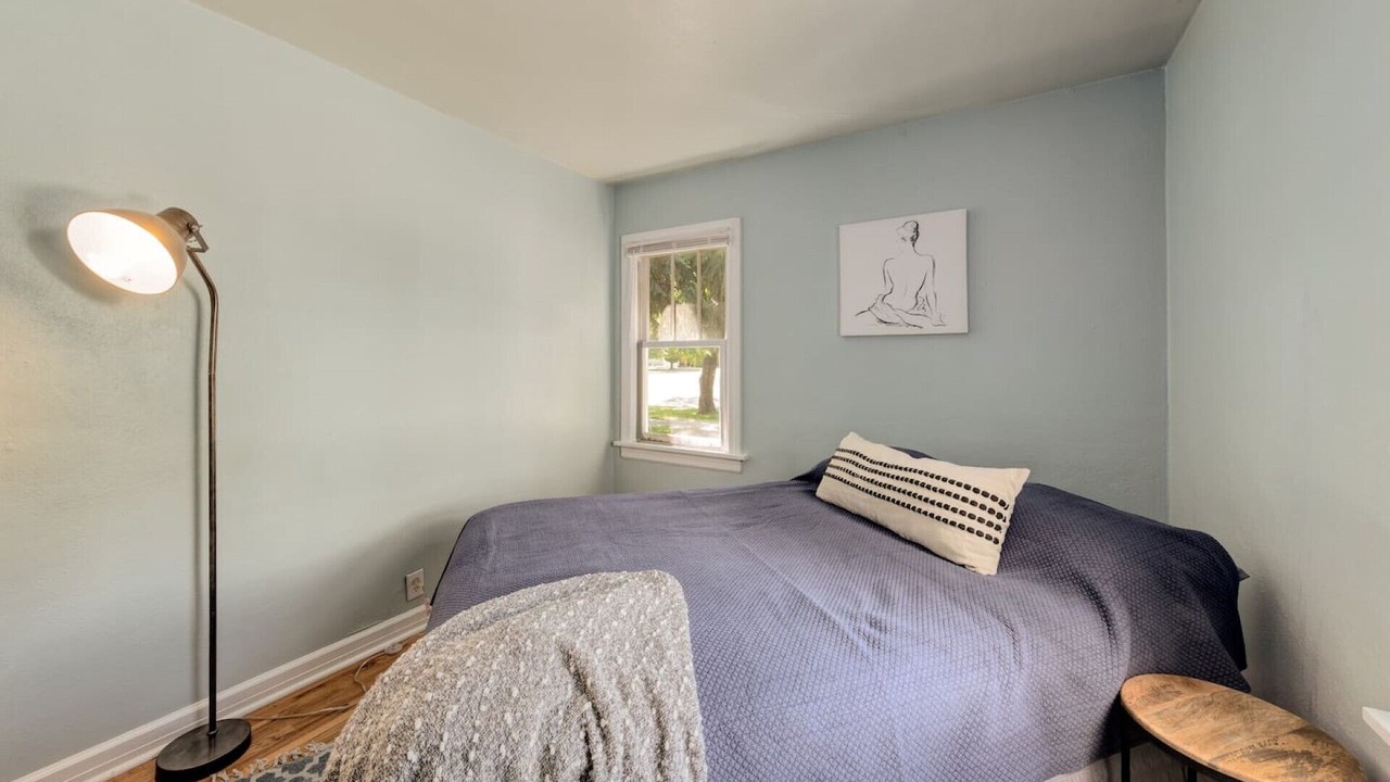 Photo of Bedroom in Caldwell