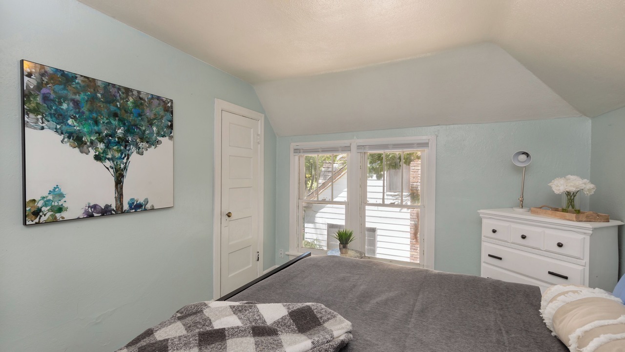 Photo of Bedroom in Caldwell