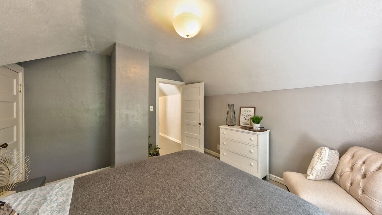 Photo of Bedroom in Caldwell