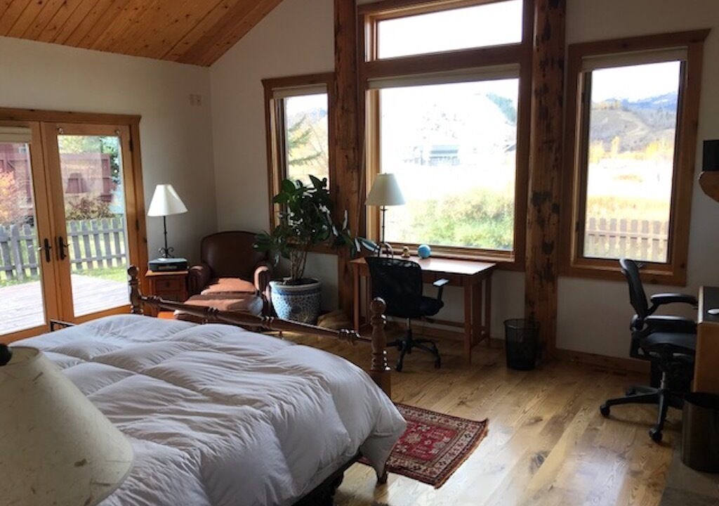 Photo of Bedroom in Jackson
