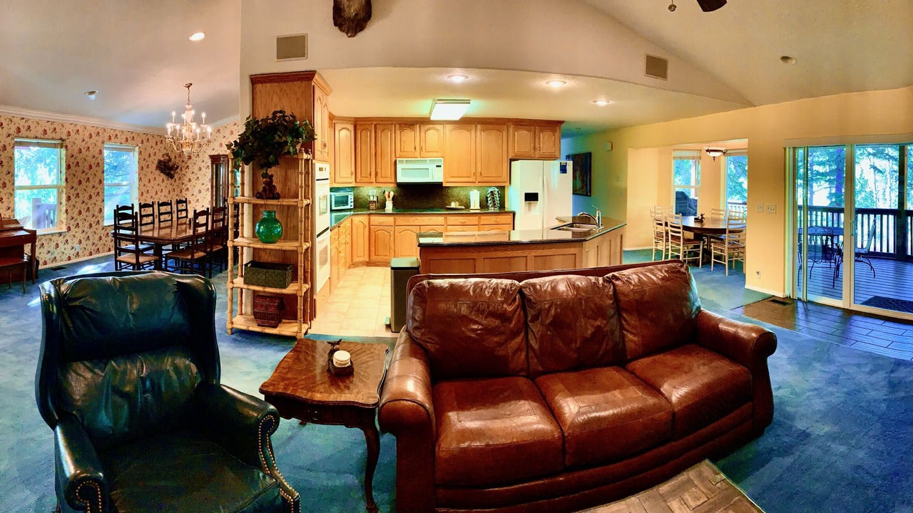 Photo of Bedroom in Island Park