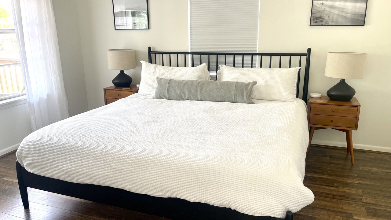 Photo of Bedroom in Pirates Beach